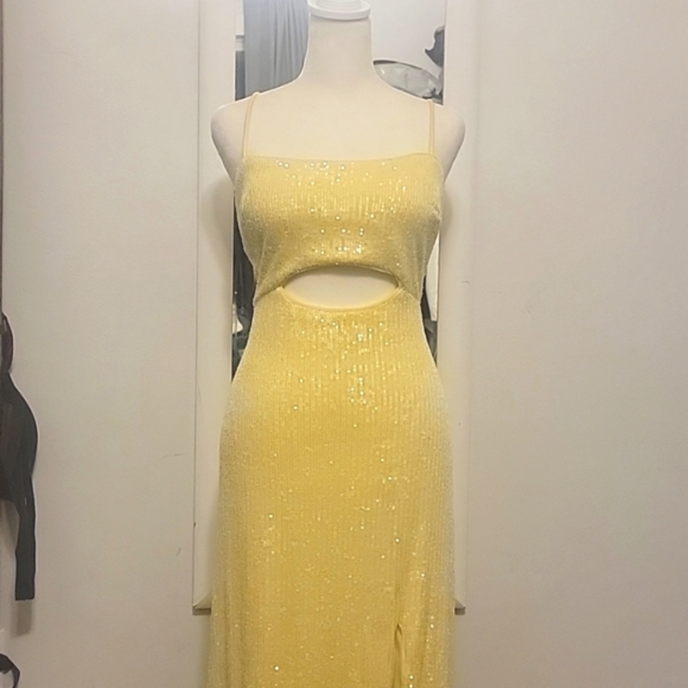 AQUA Yellow Sequined Gown